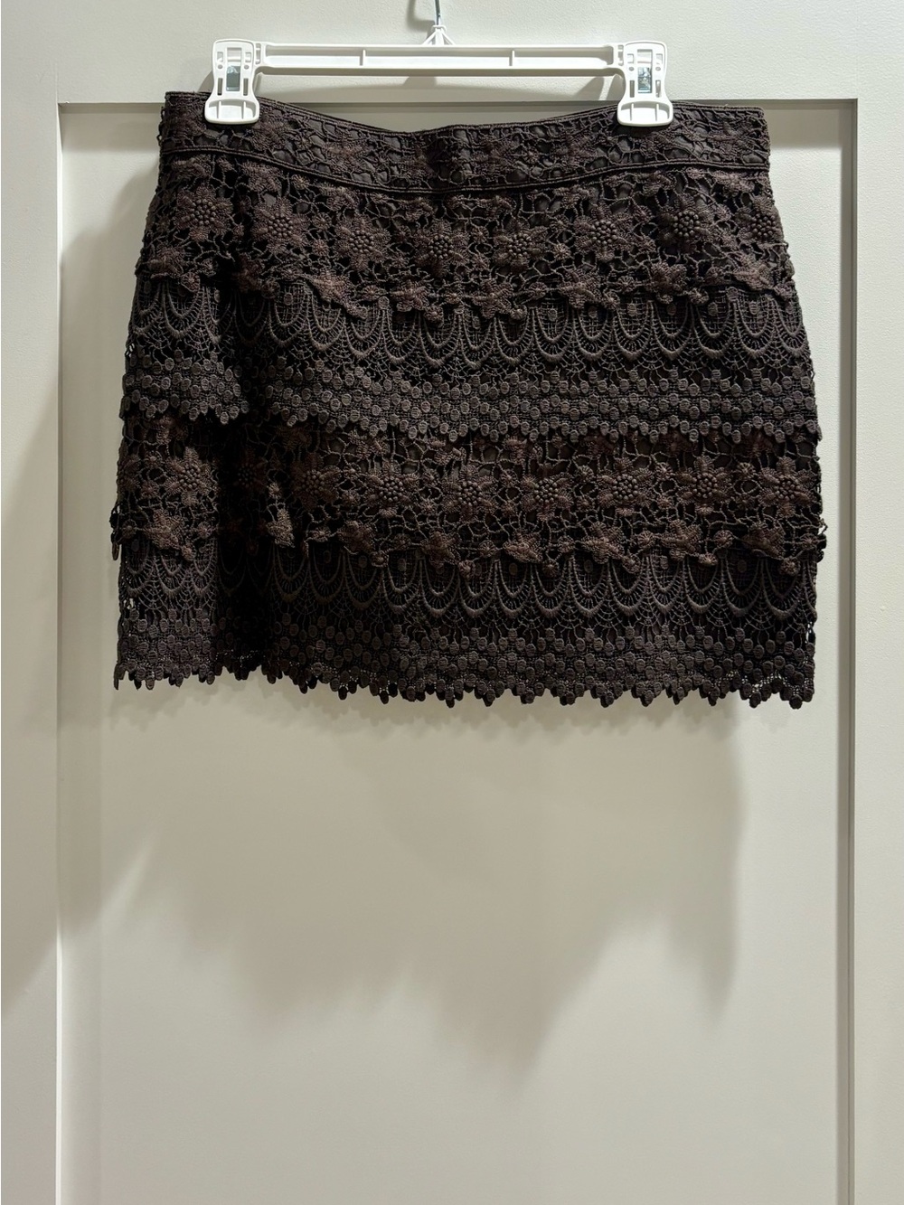 EUC American Eagle Charcoal Gray Crochet Lace Mini Skirt
